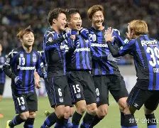 王大雷与伊,万科维奇教,练共赴赛前,V体育官网,V体育APP,VSports,V体育平台